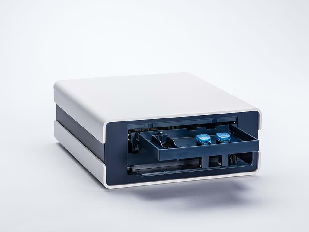 Picture of 4D-Nucleofector Core Unit